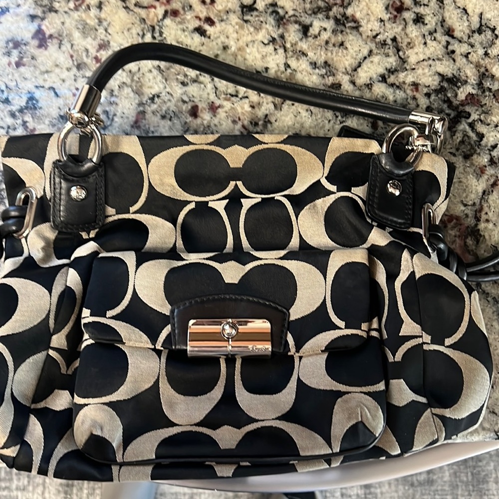 Coach shoulder bag